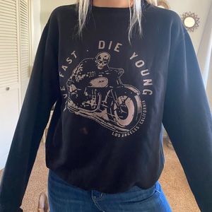 Brandy Melville CrewNeck
